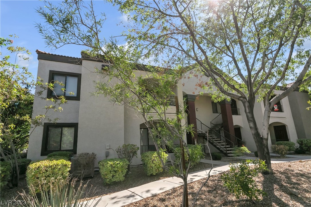 950 Seven Hills Drive 1016