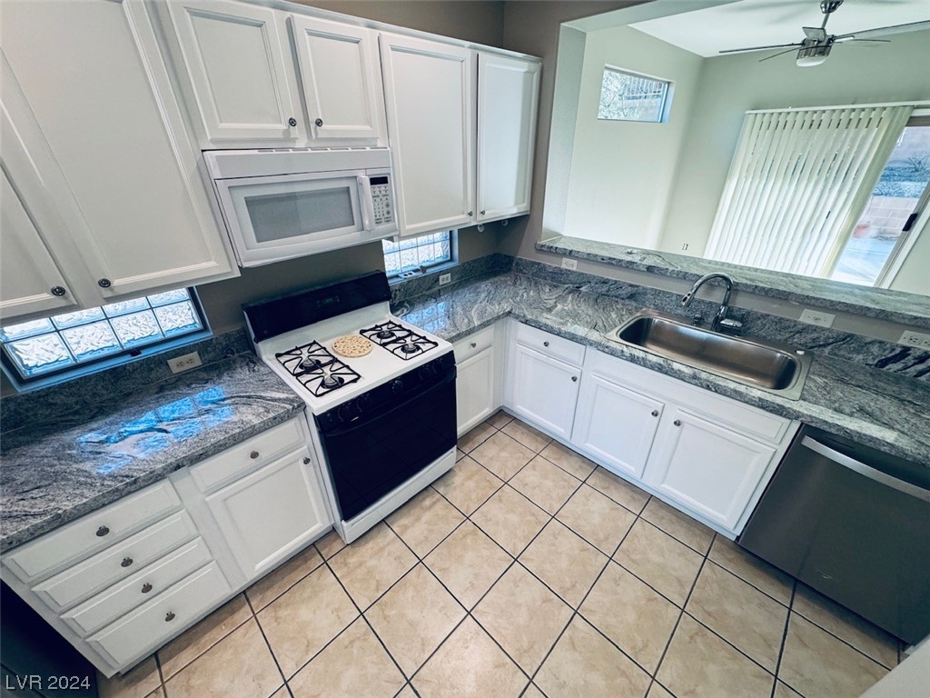 537 Carmel Mesa Drive