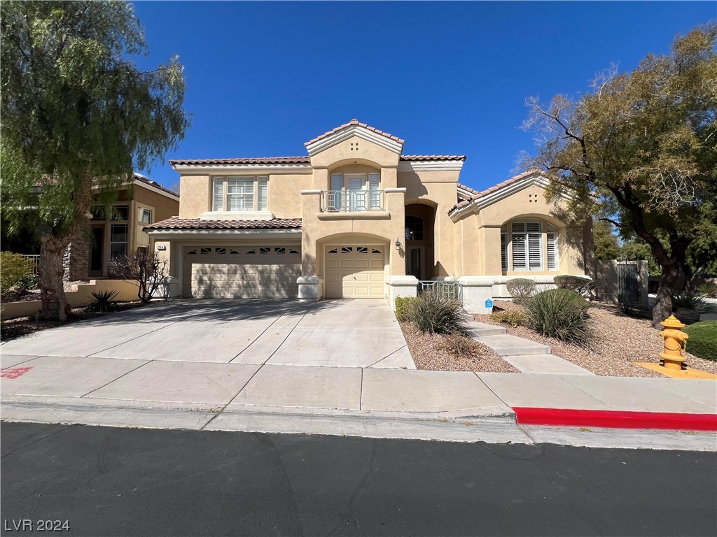 2064 Jupiter Hills Lane