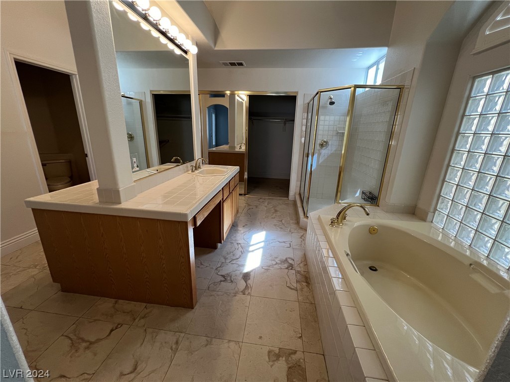 2064 Jupiter Hills Lane