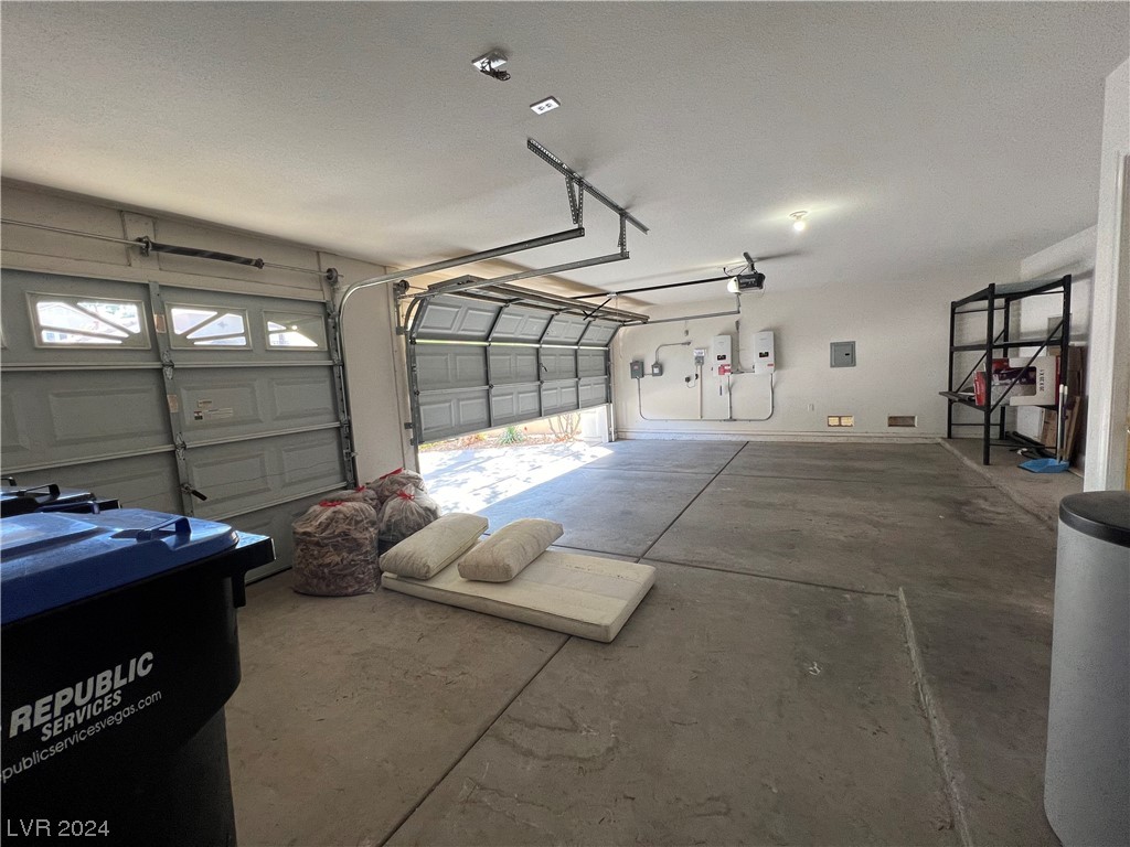 2064 Jupiter Hills Lane