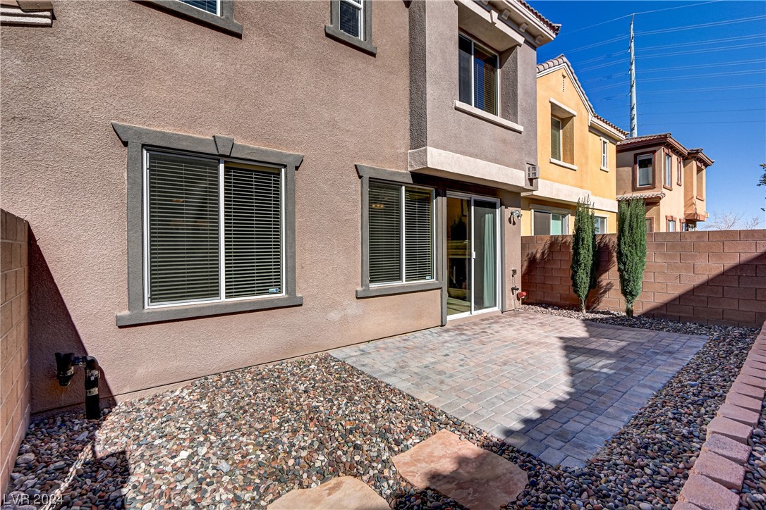 2310 Malaga Peak Street