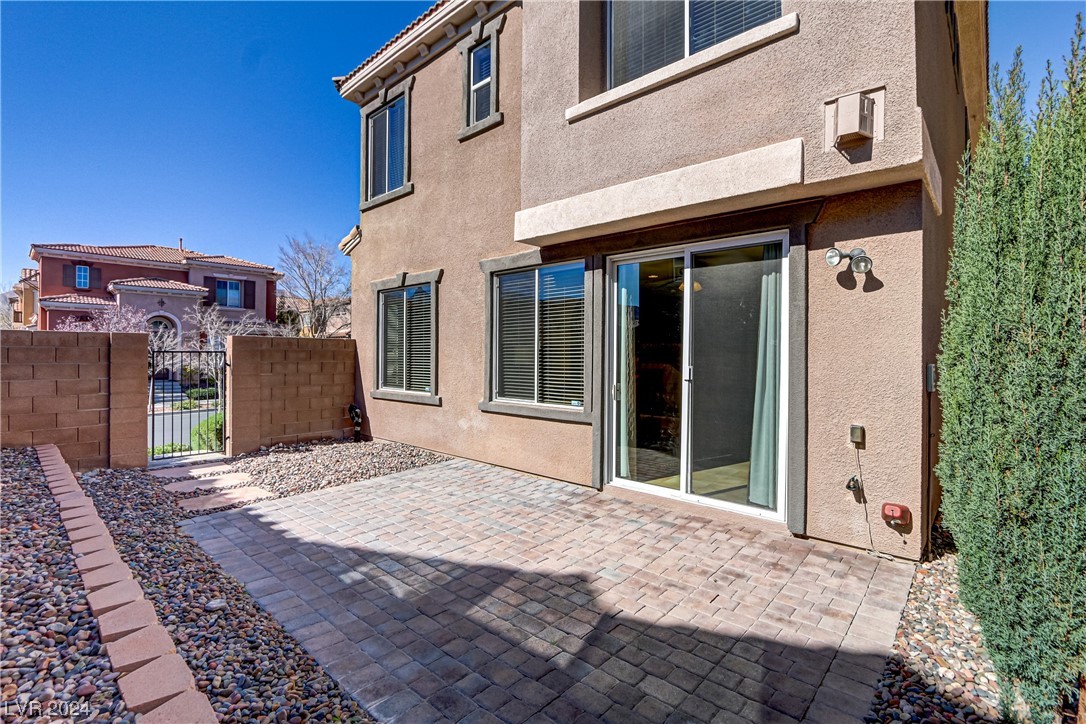 2310 Malaga Peak Street