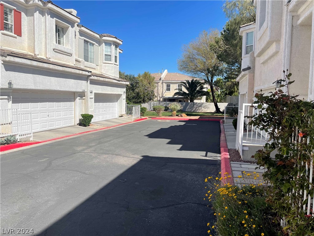 252 Homesteader Court