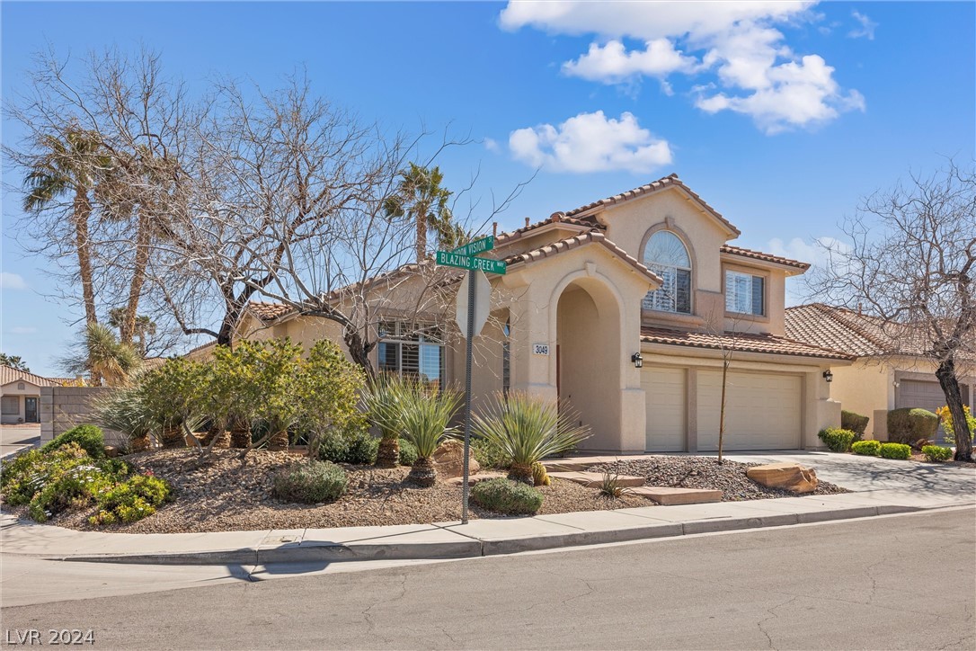 3049 Blazing Creek Way