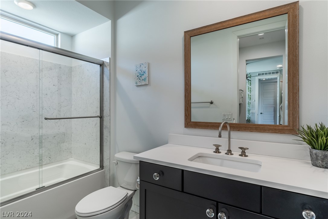 2105 Alto Vista Drive