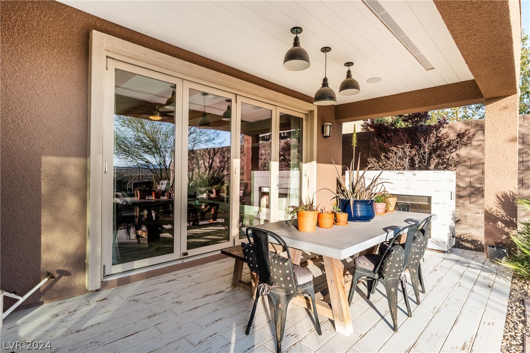 2105 Alto Vista Drive