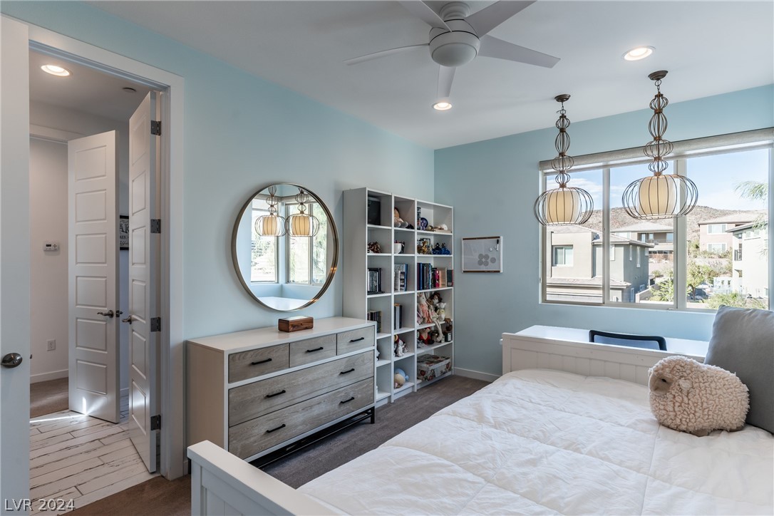 2105 Alto Vista Drive