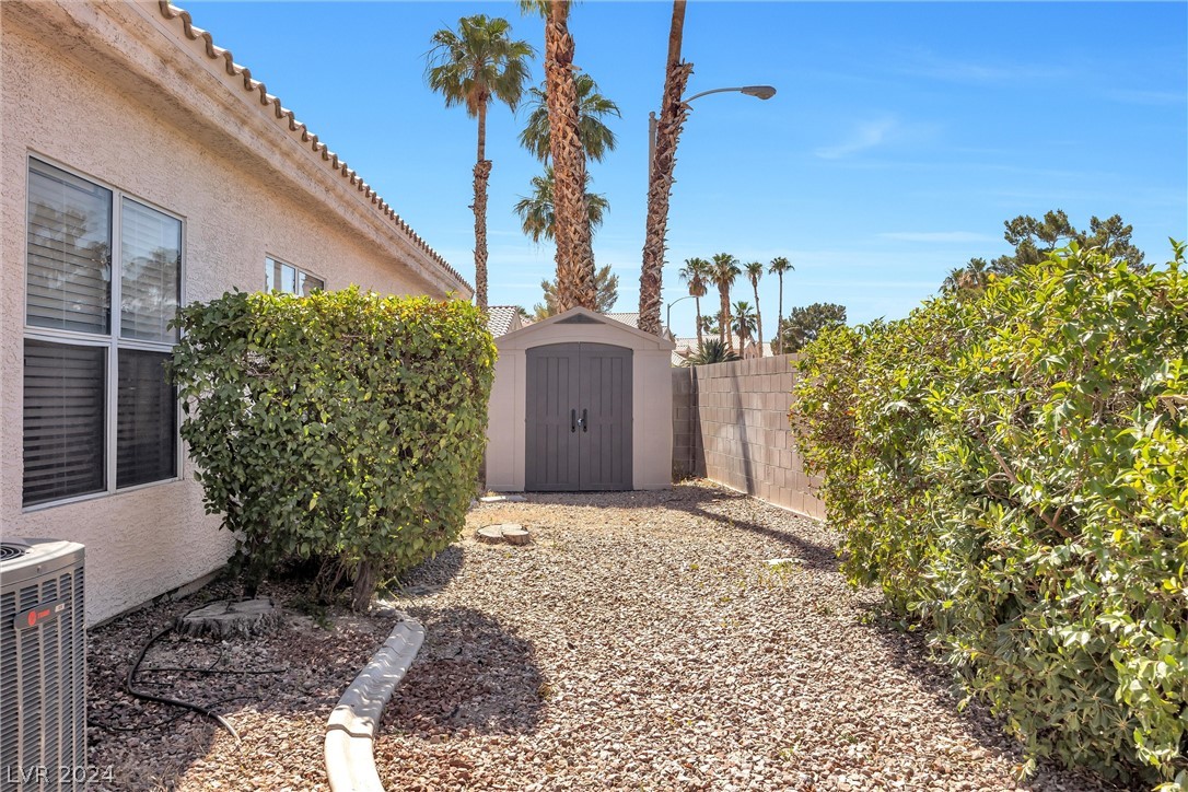 322 Francisco Street