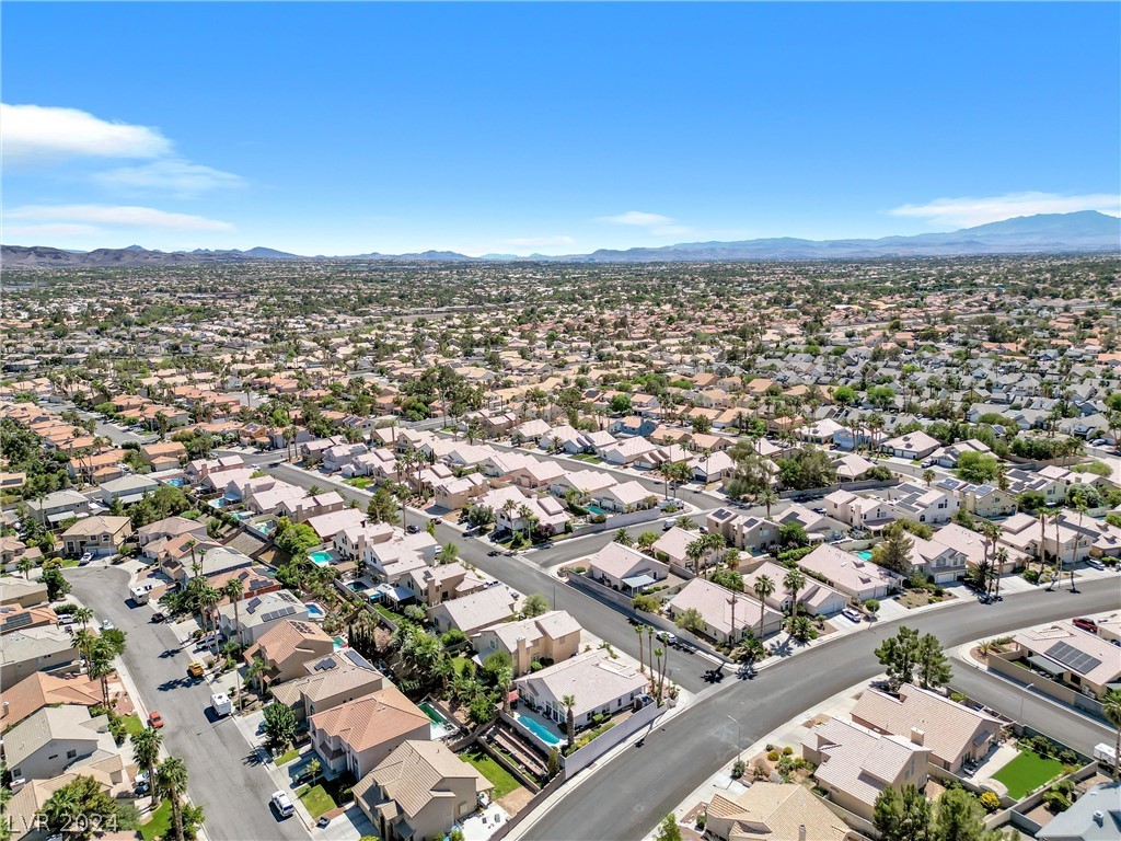 322 Francisco Street