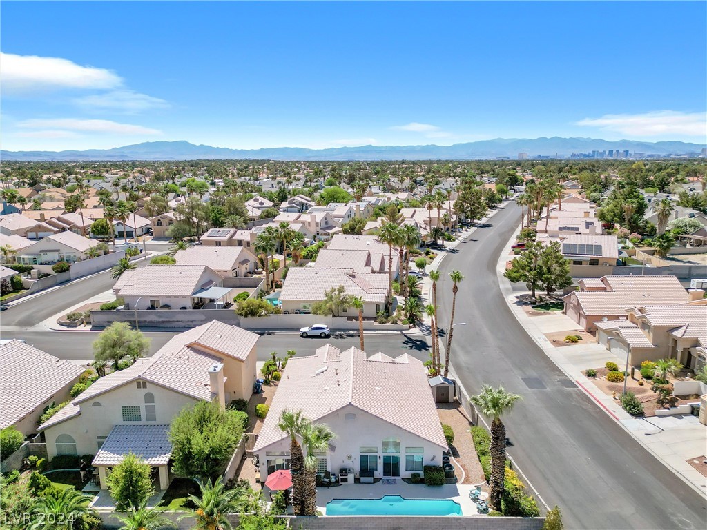 322 Francisco Street