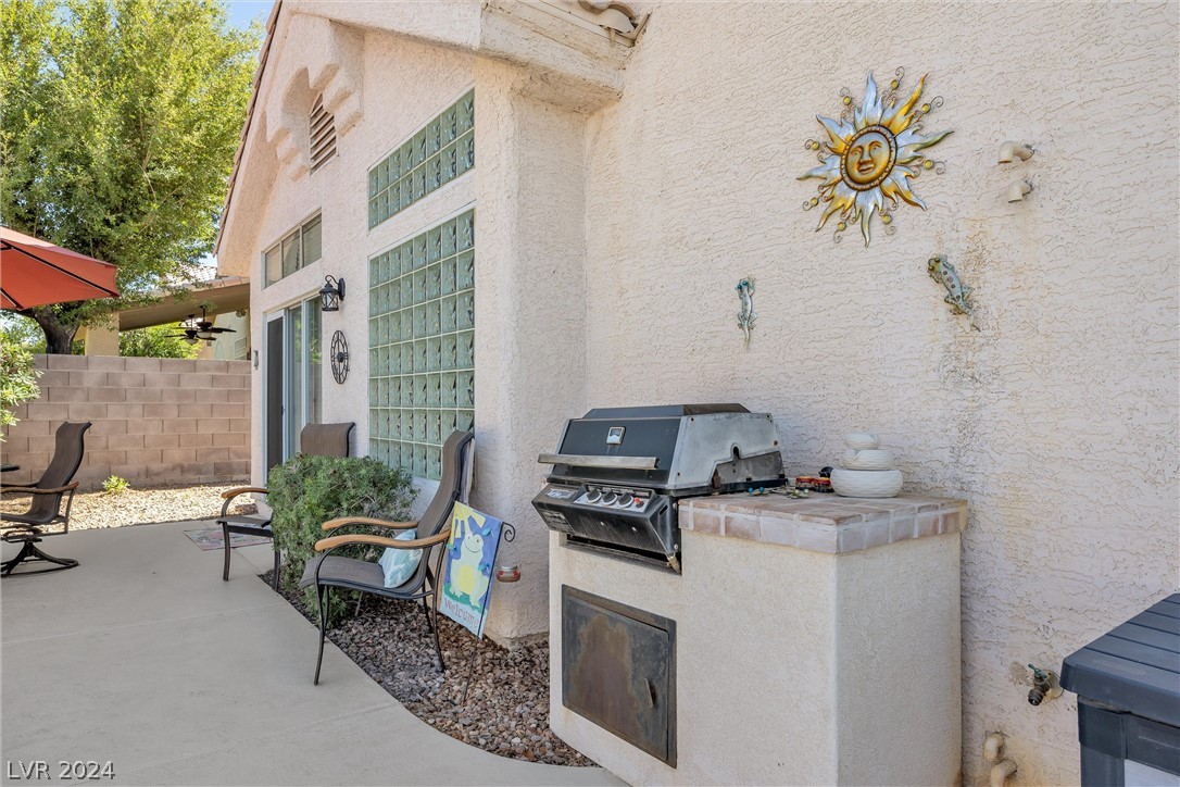 322 Francisco Street