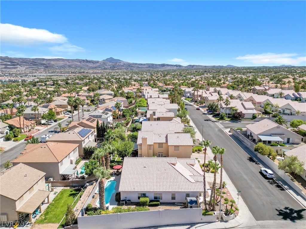 322 Francisco Street