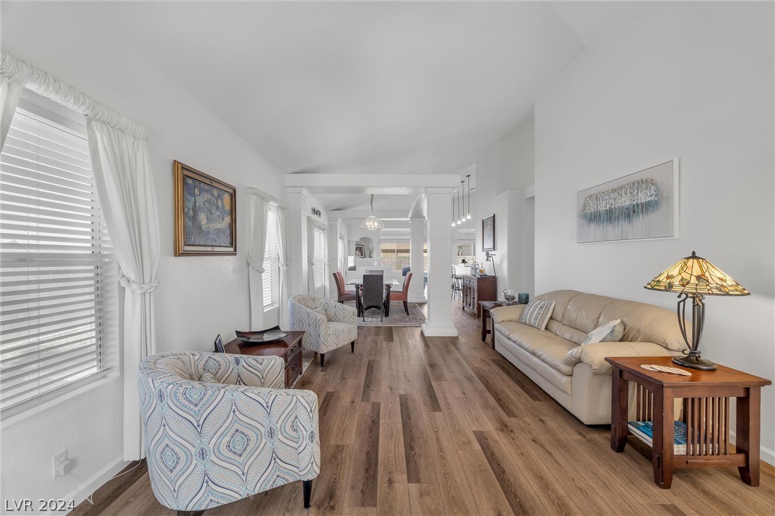 322 Francisco Street