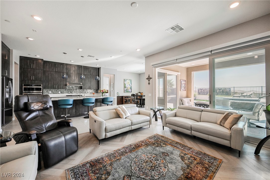 172 Springbough Lane