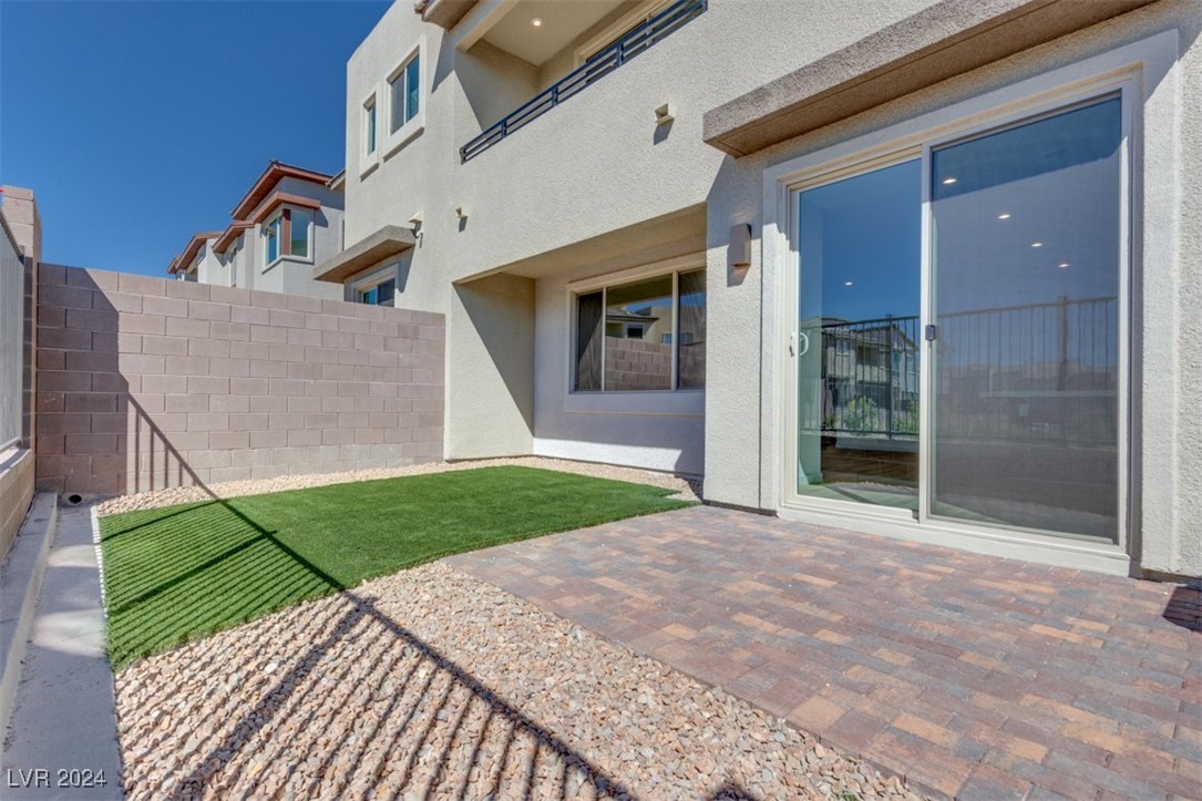 11911 Vector Ray Avenue