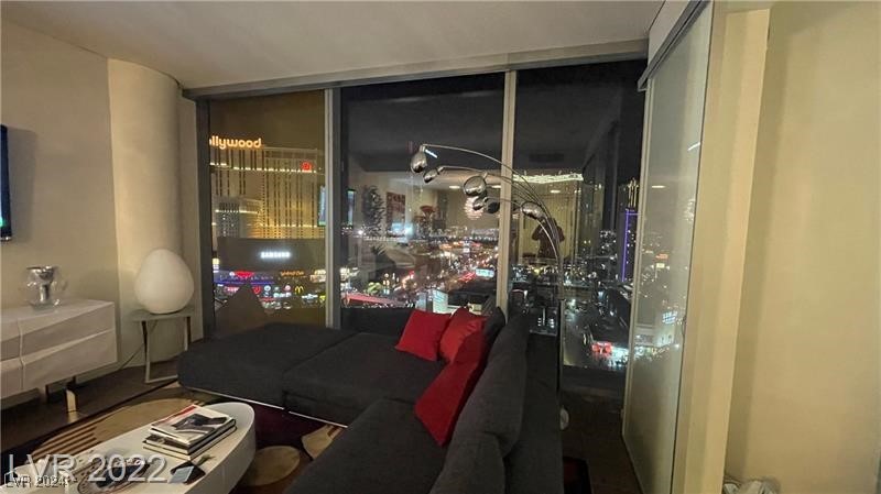 3722 Las Vegas Boulevard 1205