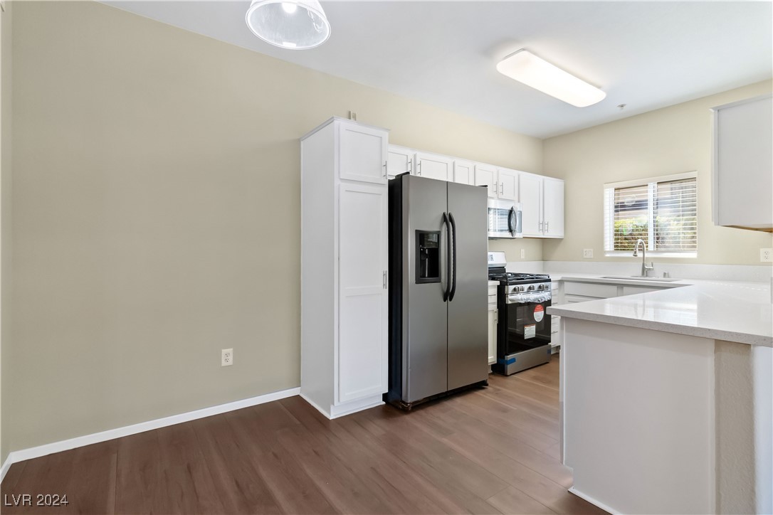 2291 West Horizon Ridge Parkway 4121