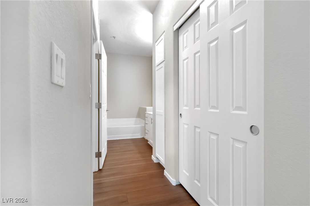 2291 West Horizon Ridge Parkway 4121