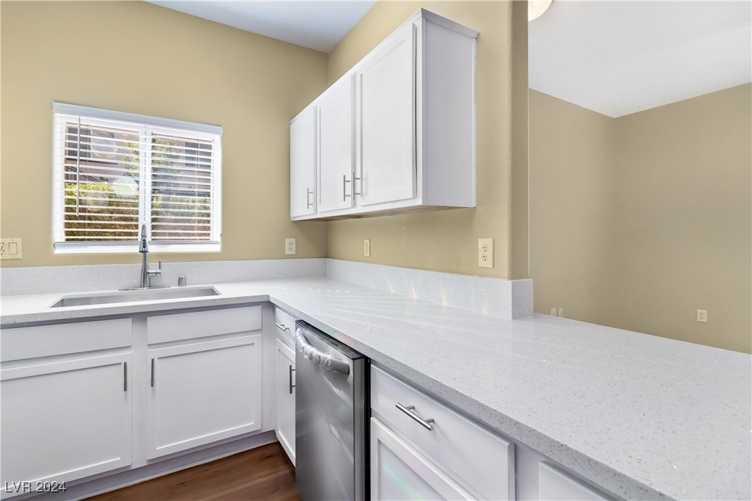 2291 West Horizon Ridge Parkway 4121