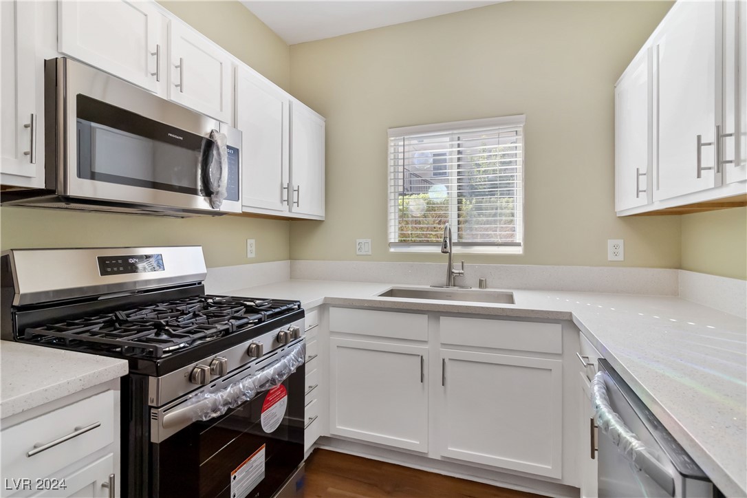 2291 West Horizon Ridge Parkway 4121