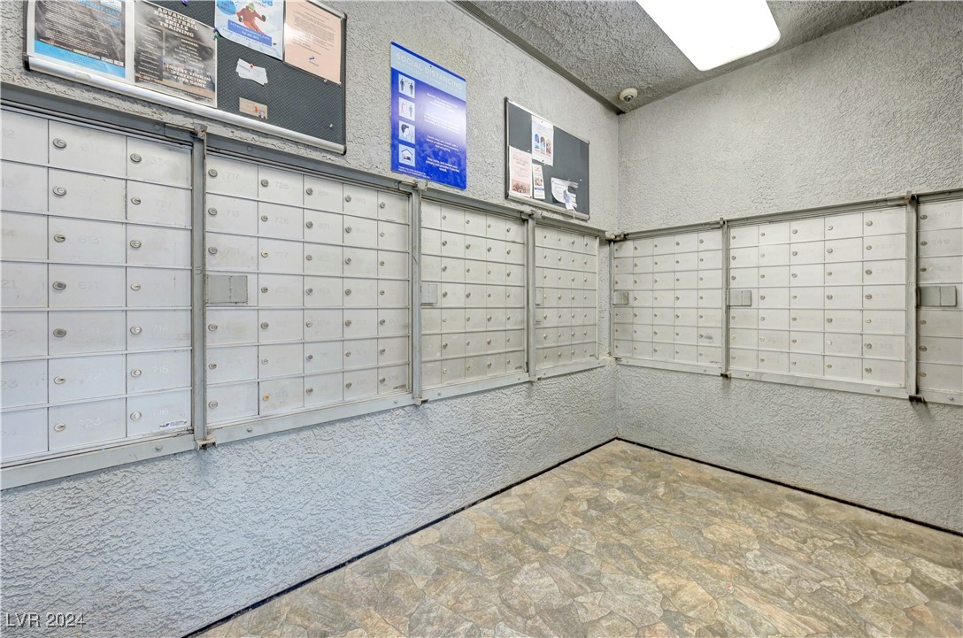 950 Seven Hills Drive 1021