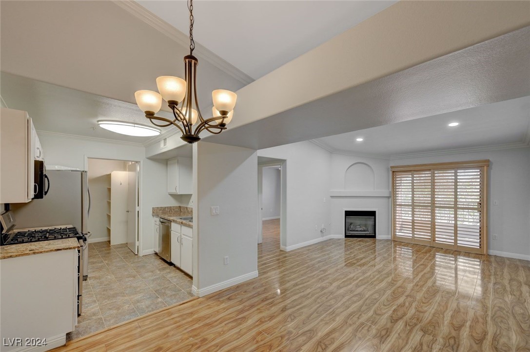 950 Seven Hills Drive 1021