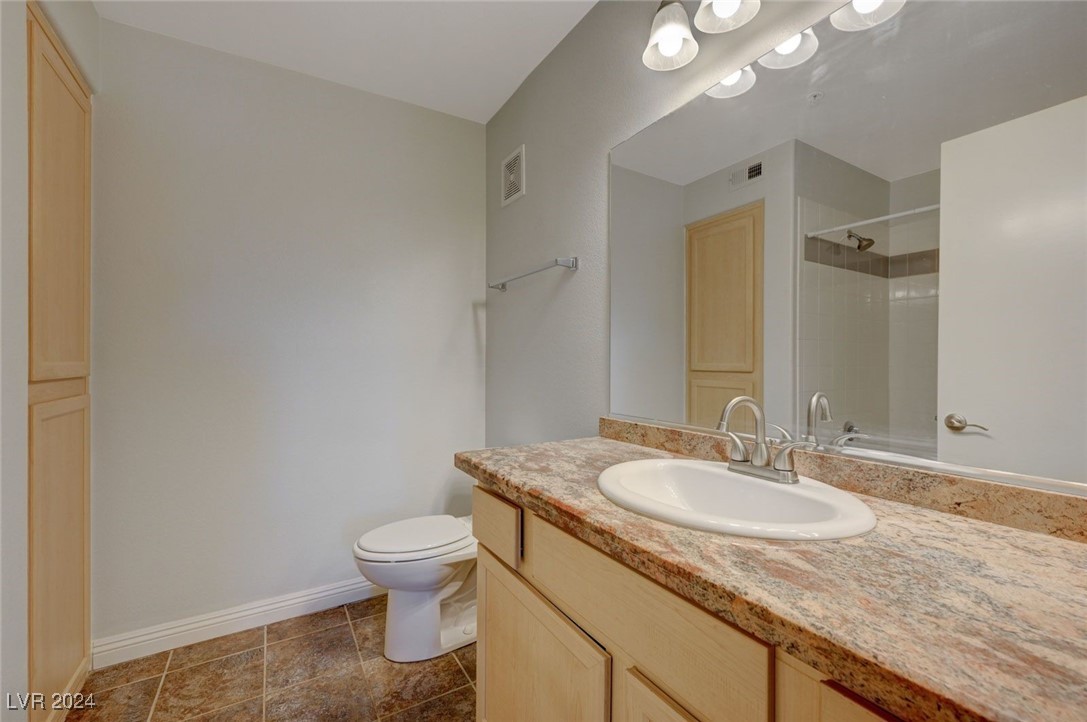 950 Seven Hills Drive 1021