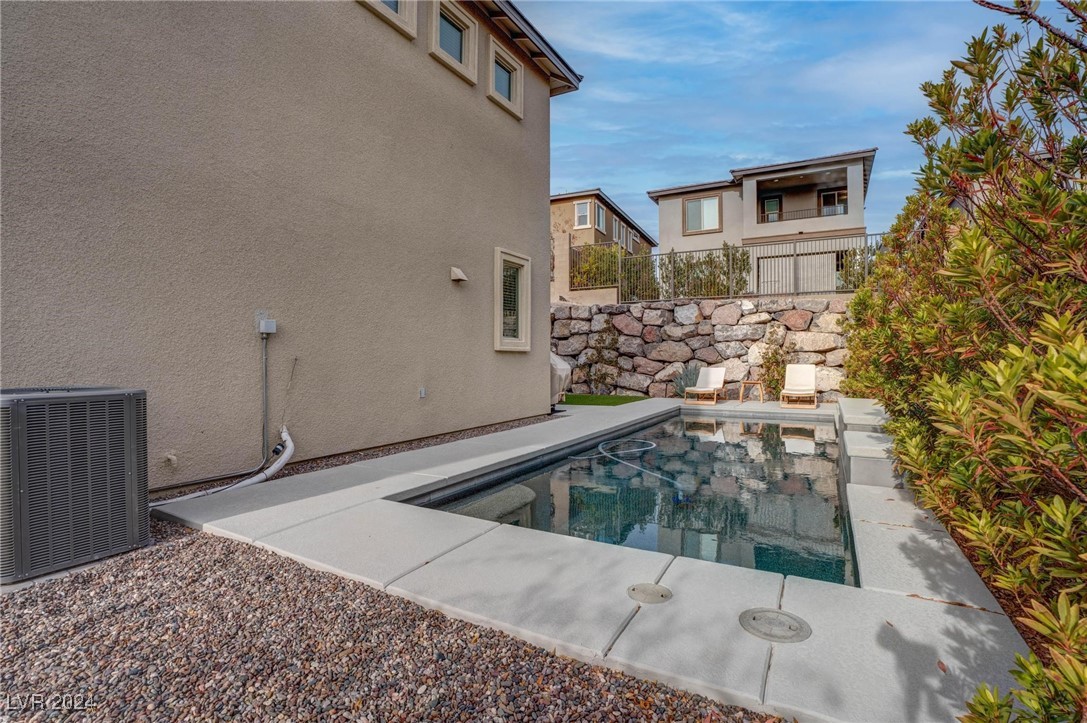 12404 Liberty Beacon Avenue