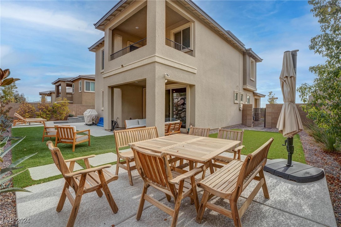 12404 Liberty Beacon Avenue