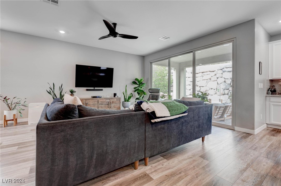 12404 Liberty Beacon Avenue