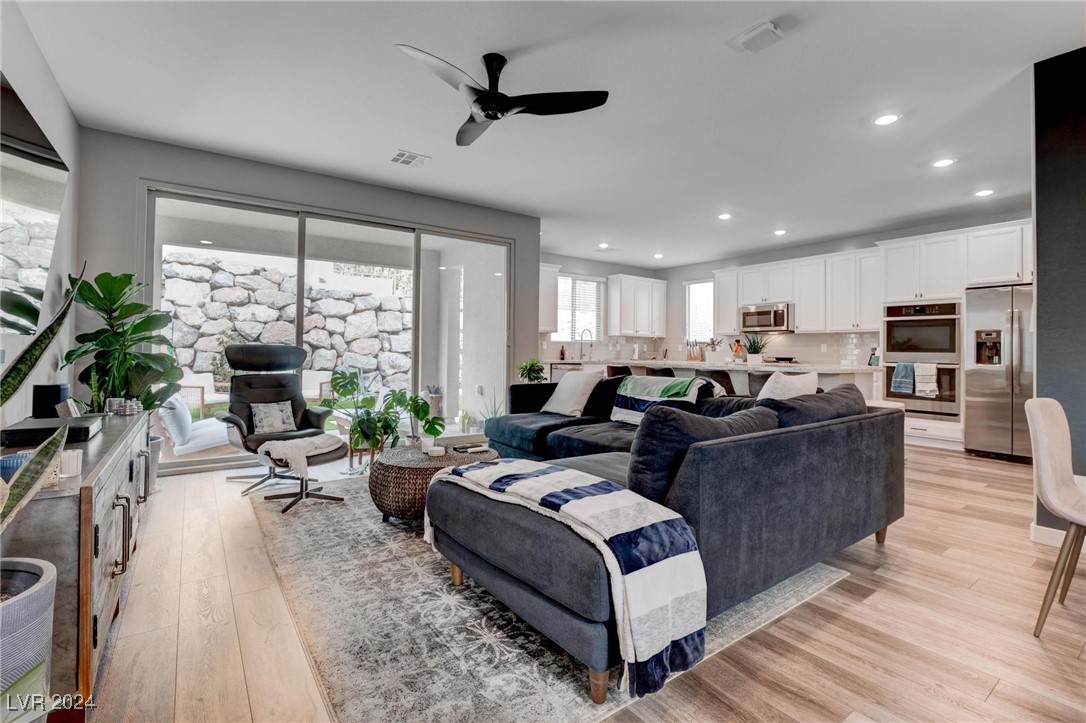 12404 Liberty Beacon Avenue