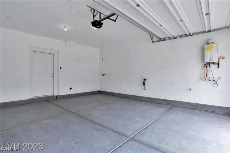 3717 Canis Minor Ln Drive 11102