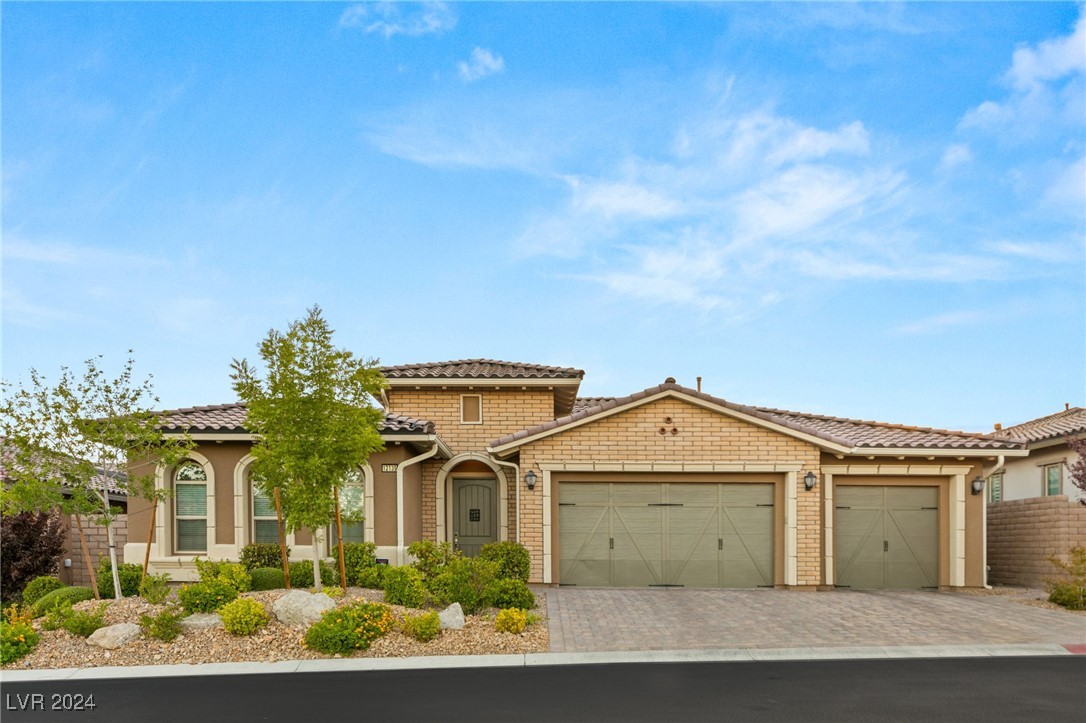 12135 Castilla Rain Avenue