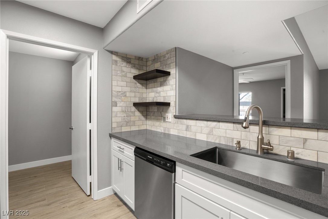 950 SEVEN HILLS Drive 713