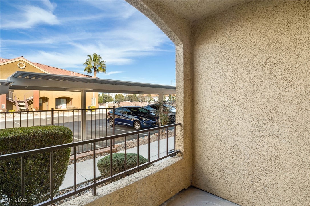 950 SEVEN HILLS Drive 713