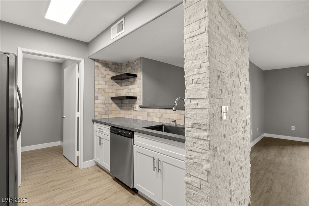 950 SEVEN HILLS Drive 713