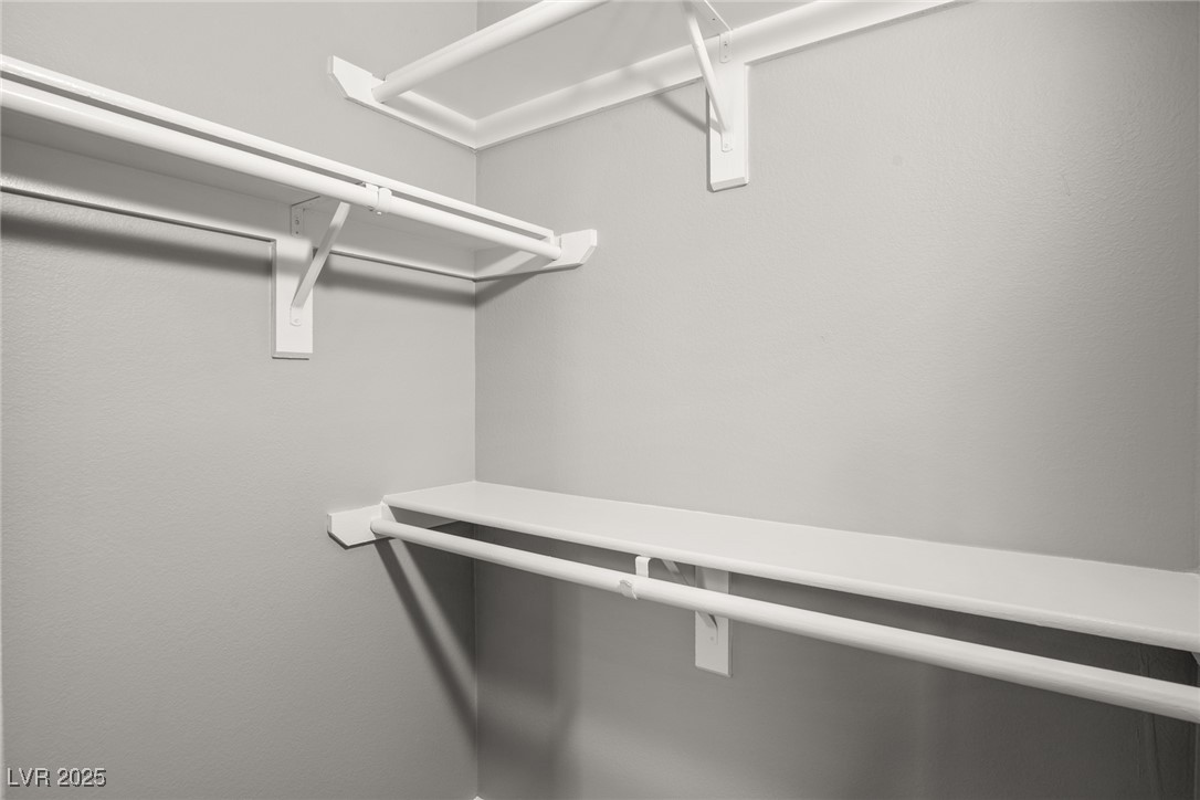 950 SEVEN HILLS Drive 713