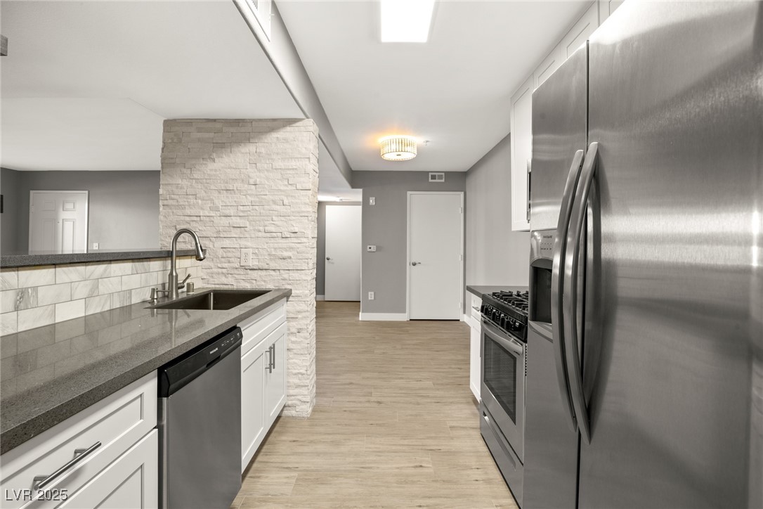 950 SEVEN HILLS Drive 713