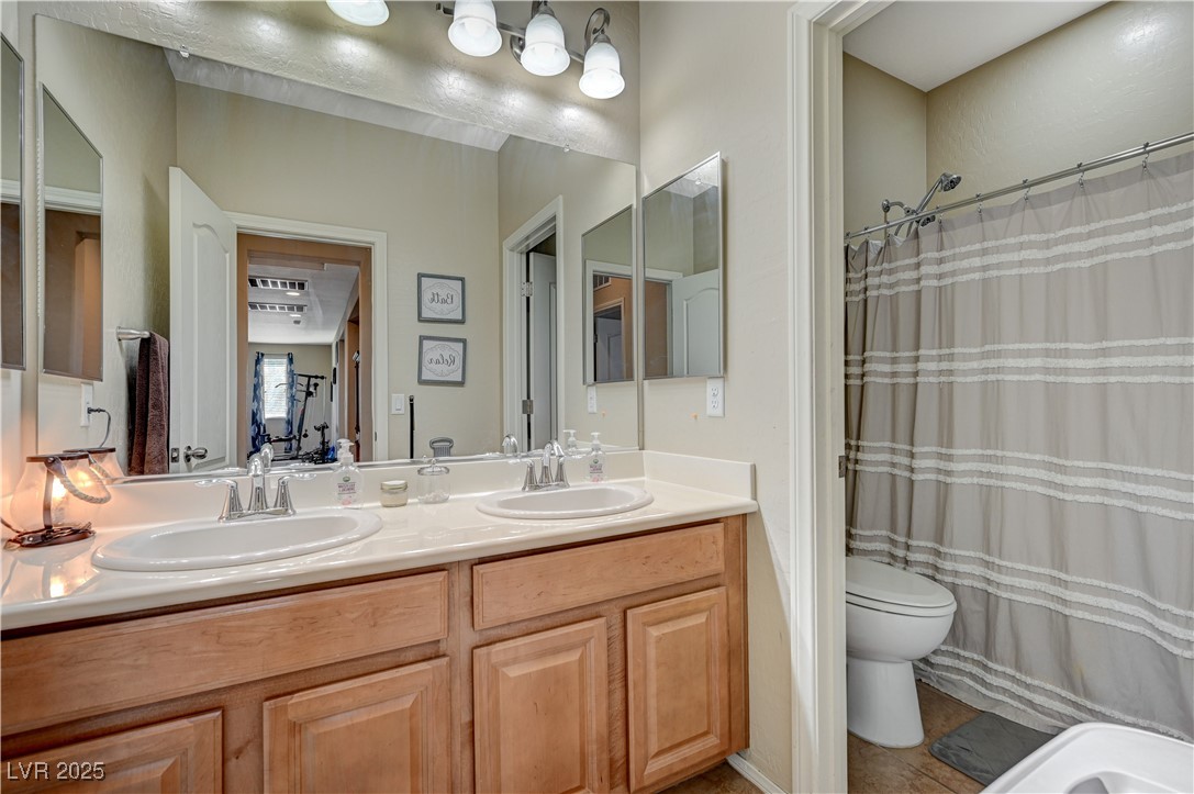 10135 Amana Oaks Avenue