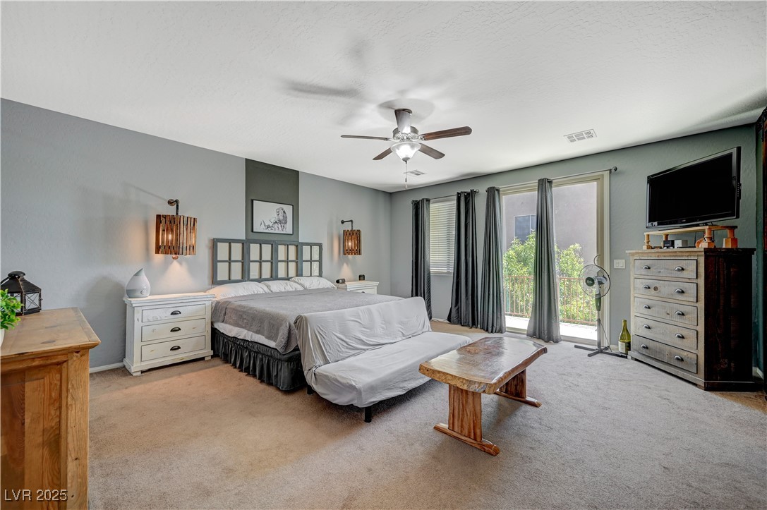 10135 Amana Oaks Avenue