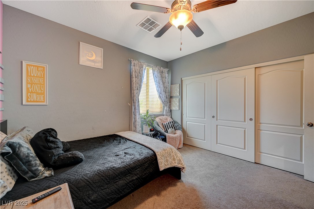 10135 Amana Oaks Avenue