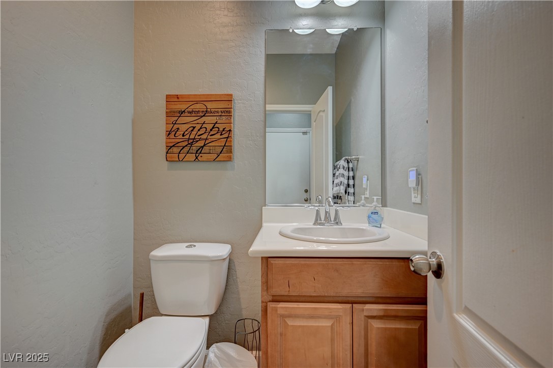 10135 Amana Oaks Avenue