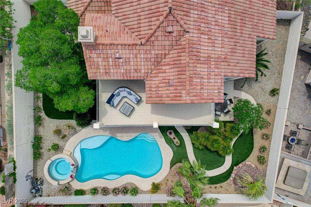 150 Wentworth Drive