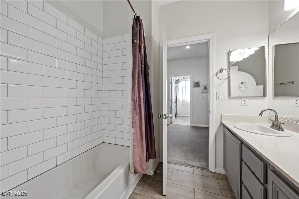 2717 Cool Lilac Avenue