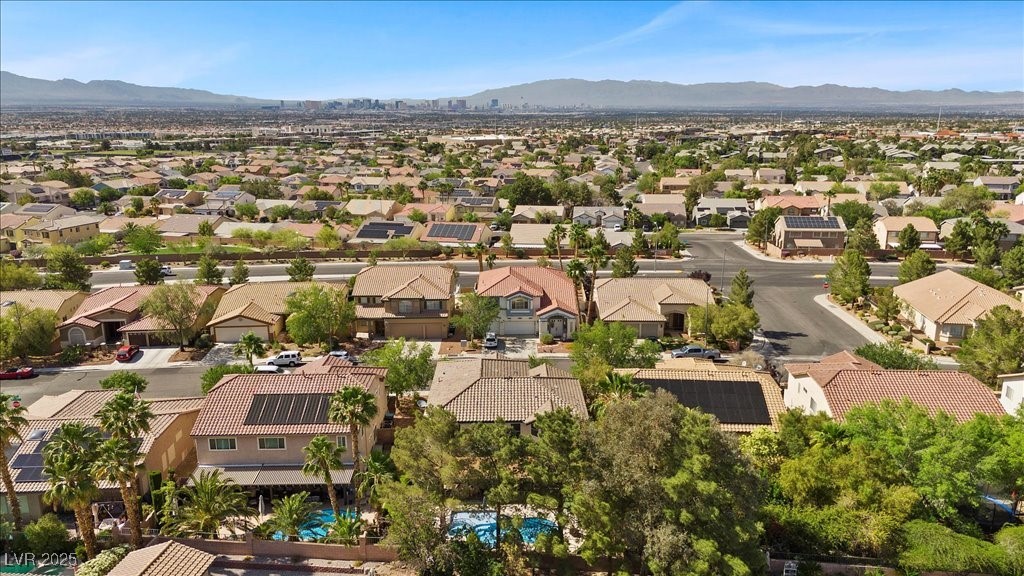 2717 Cool Lilac Avenue