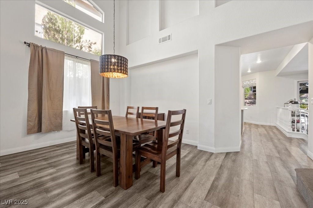 2717 Cool Lilac Avenue