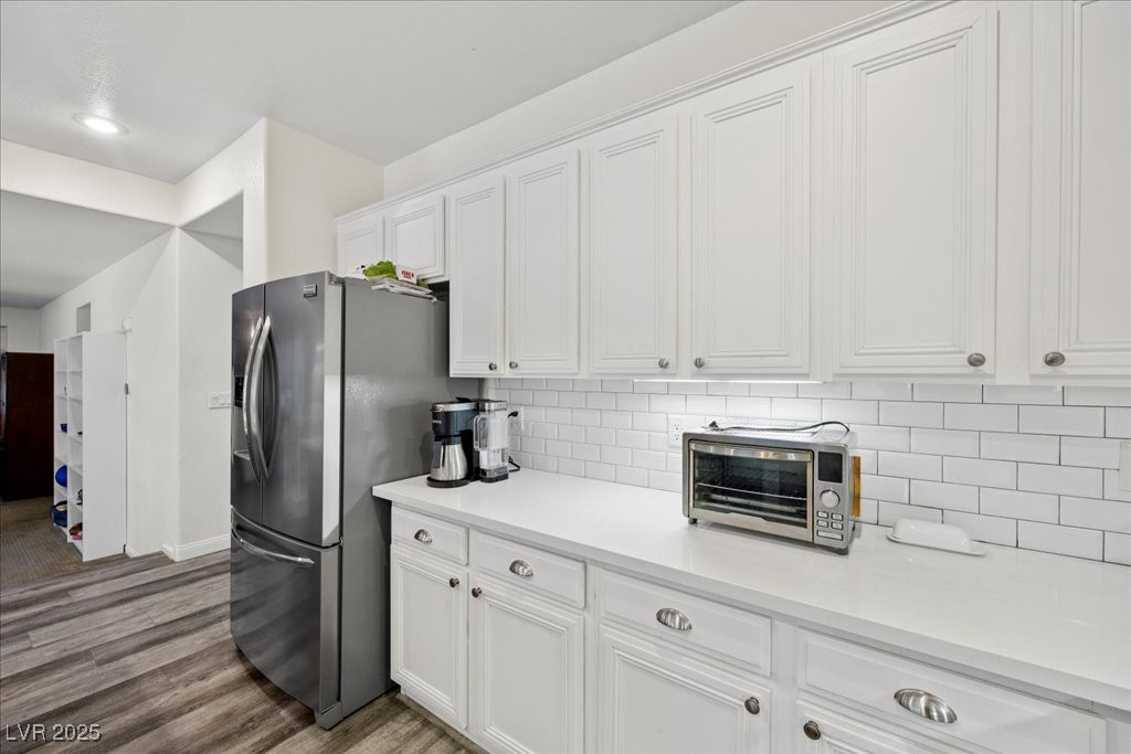 2717 Cool Lilac Avenue