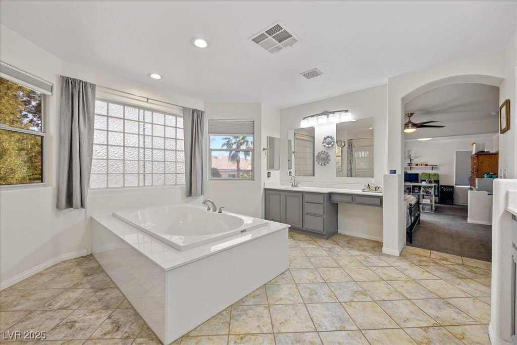 2717 Cool Lilac Avenue