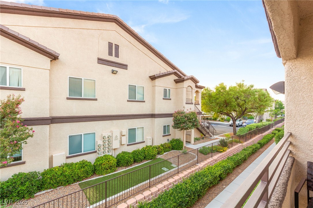 2291 West Horizon Ridge Parkway 8248